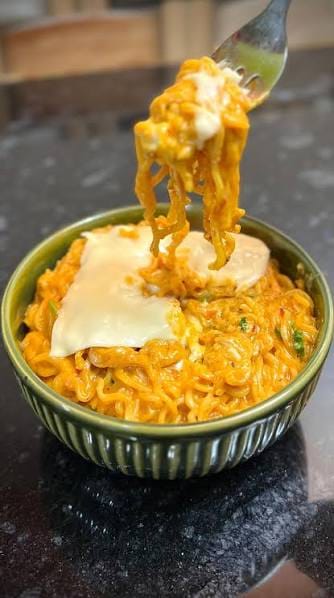 Cheese Maggie