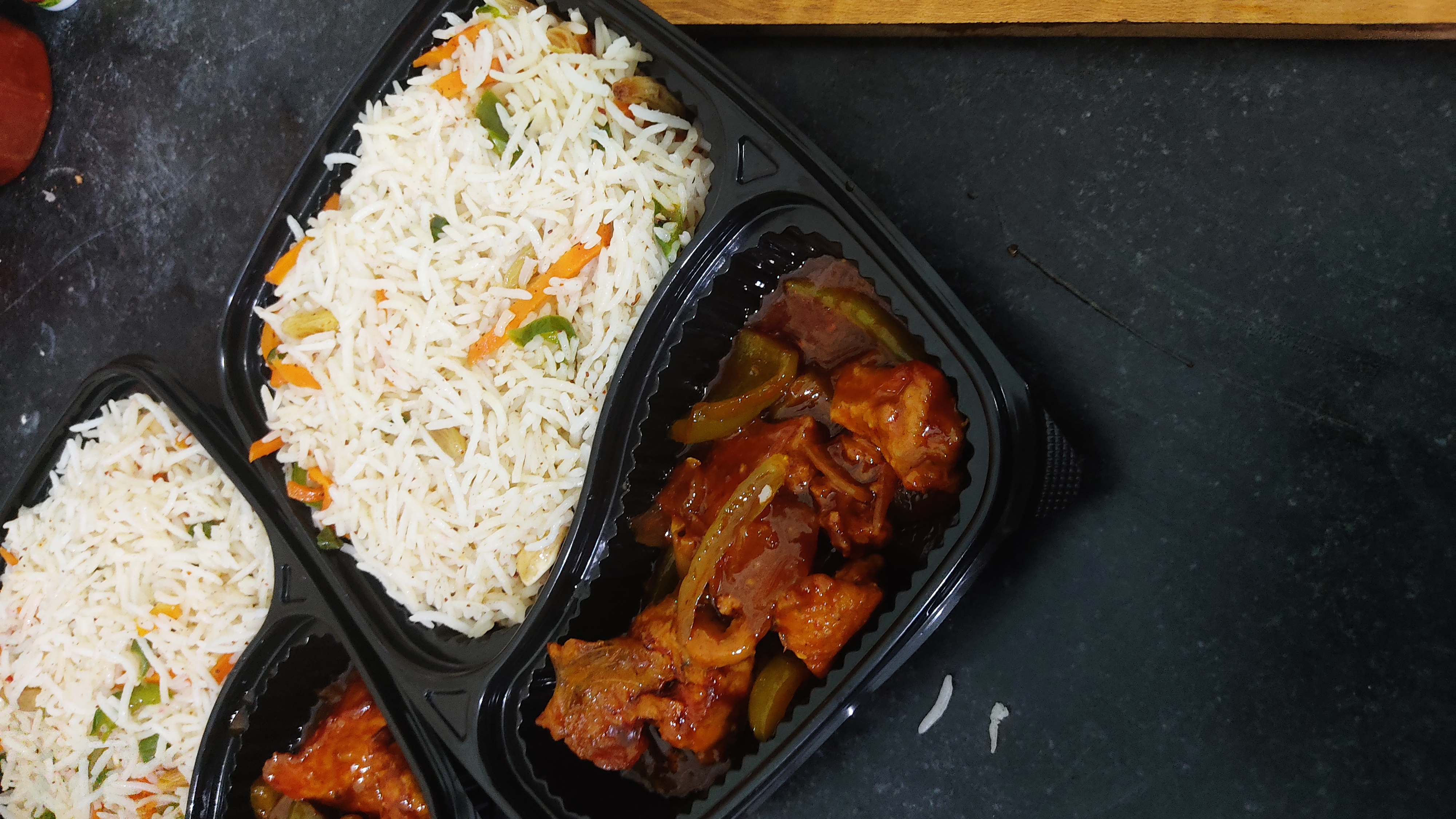 Fried Rice + Chili Chicken (4 Pcs)